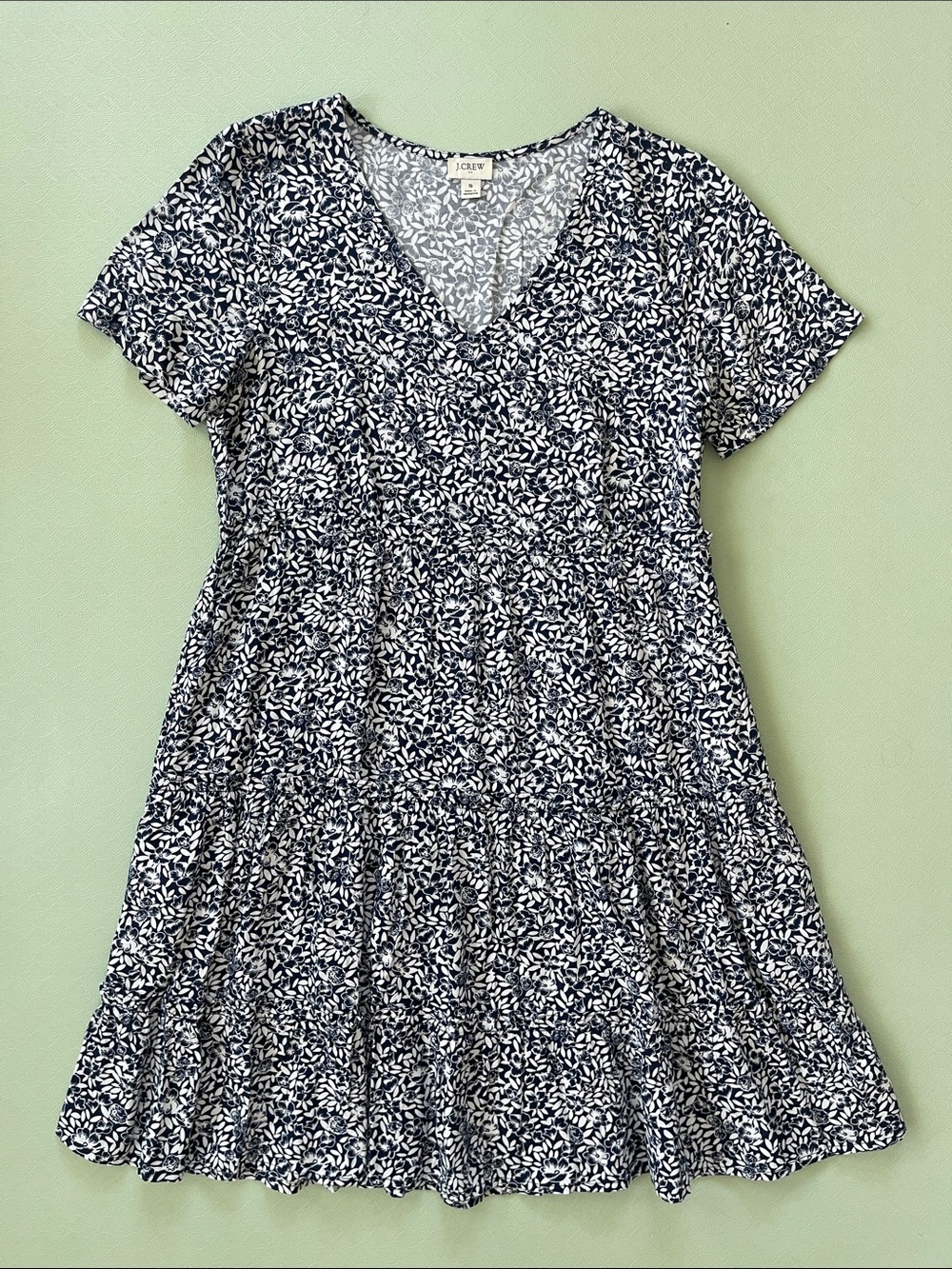 J. Crew Navy & White Floral V-Neck Tiered Dress Sz S